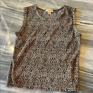 Plisse sleeveless Women's Top